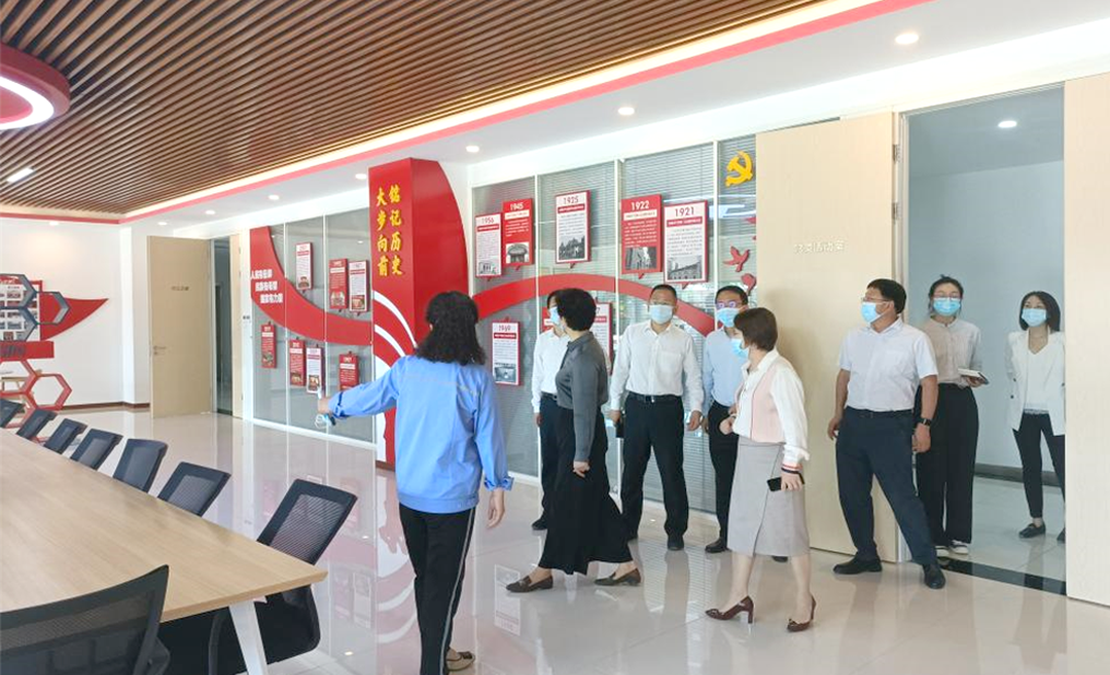 西安市委副书记赵璟一行调研高陵钱能钱包产业园